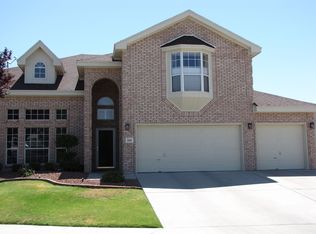 916 Las Aves Pl, El Paso, TX 79912