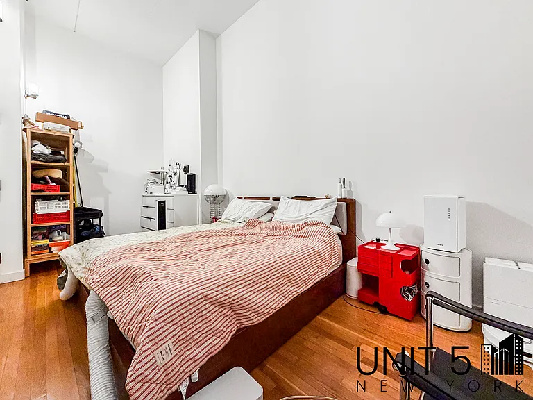 342 Eldert St #401 — Photo 11