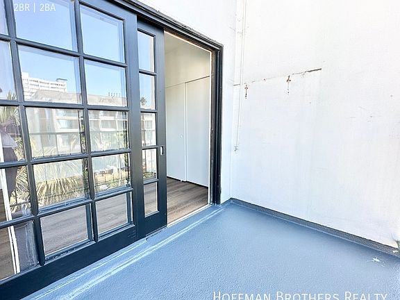 5th image of 1543 Ocean Ave #302