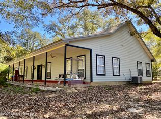 131 Monk Mitchell Rd, Picayune, MS 39466