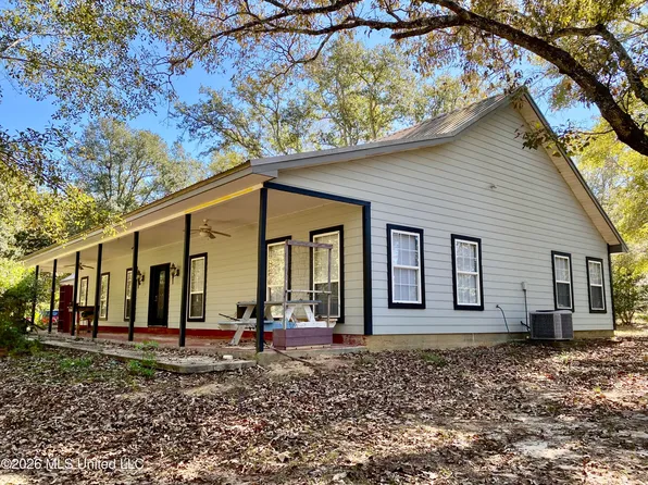 131 Monk Mitchell Rd, Picayune, MS 39466