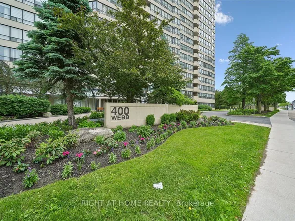 400 Webb Dr #210, Mississauga, ON L5B 3Z7