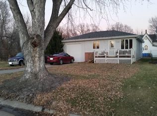 1318 Grant St, Saint Paul, NE 68873