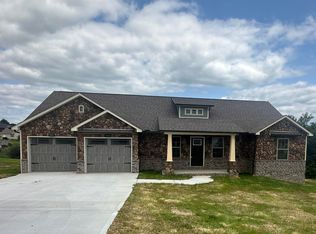 166 Cloyd Dr, London, KY 40741