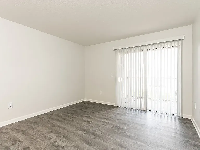 3833 Hoosier Woods Ct — Photo 18