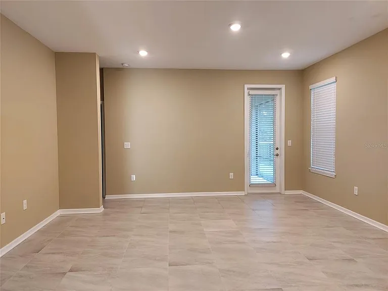 4923 Rolling Green Dr — Photo 14