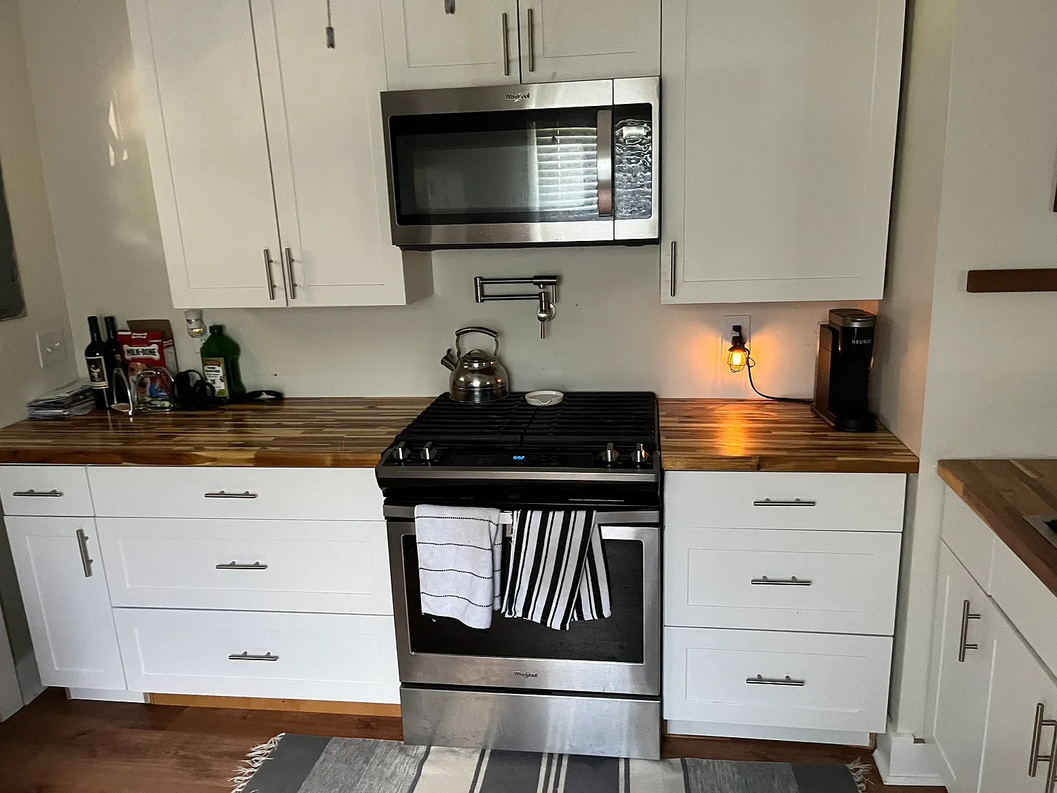 2 bed, 715 sqft, $1,650 — Photo 3