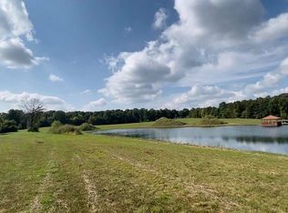 890 Newbern Rd, Grand Rivers, KY 42045