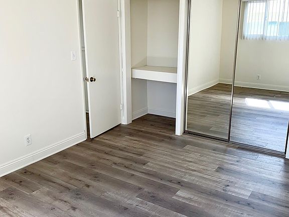 2nd image of 924 N Stanley Ave APT 10