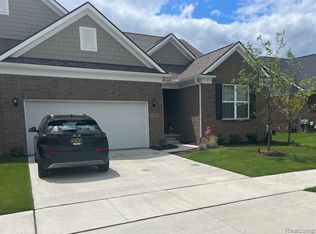 48827 Windfall Rd, Novi, MI 48374