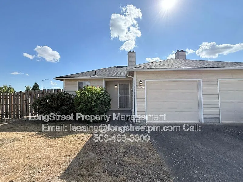 4526 Campbell Dr SE