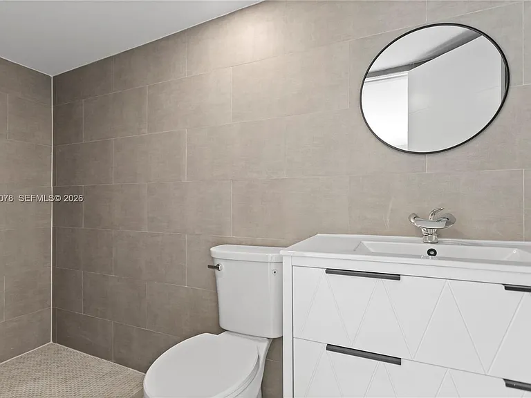 1524 SW 32nd Ct — Photo 30