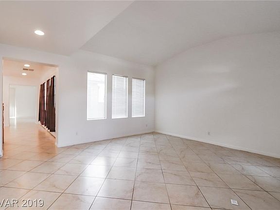 2nd image of 3809 Moonshine Falls Ave