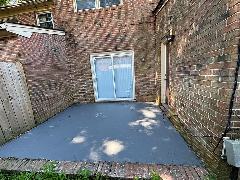 400 Advocate Ct #E — Photo 27