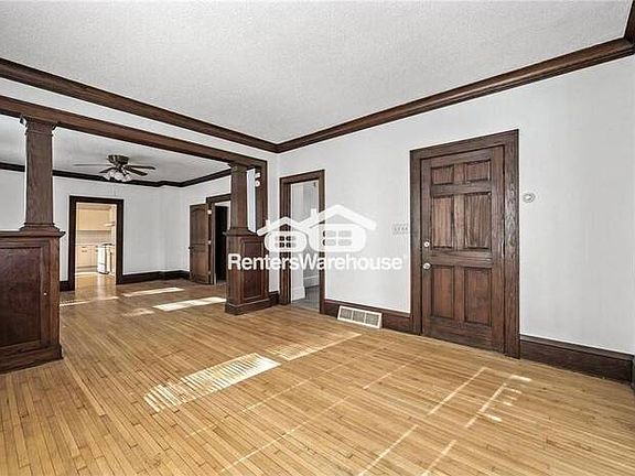 4th image of 4433 Aldrich Ave N #1