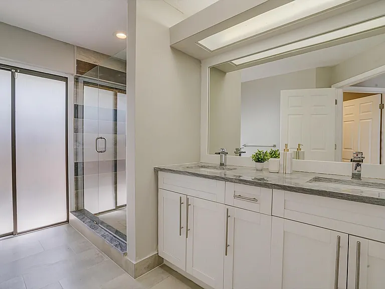 13834 Geranium Pl — Photo 17