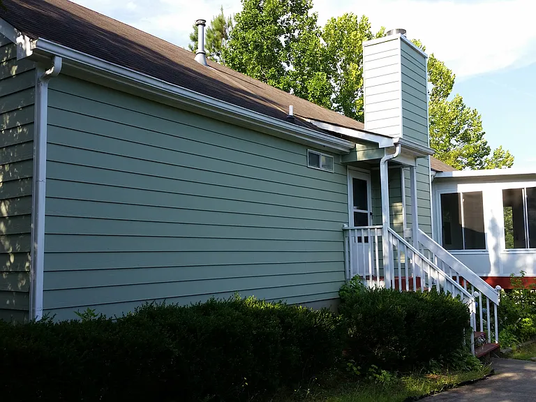 1187 Foxwood Dr — Photo 2