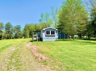 1445 Poplar Ridge Ln, Chapmansboro, TN 37035