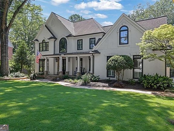 2nd image of 4045 Inverness Xing