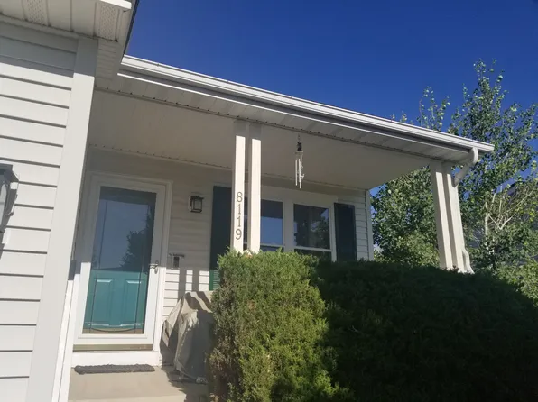 8119 Maple Dr, Littleton, CO 80125