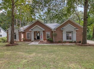 202 Plantation Rd, Dothan, AL 36303