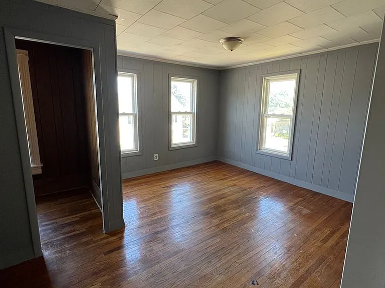 42 Woodward Ave — Photo 9