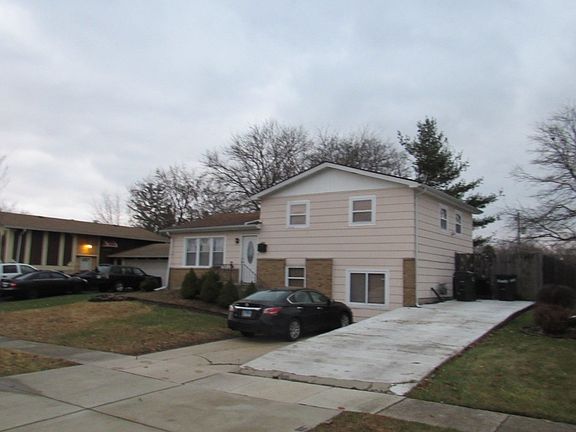 4th image of 18911 Cypress Ave