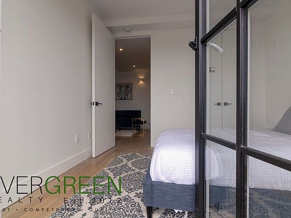 5th image of 2288 Atlantic Ave #5L