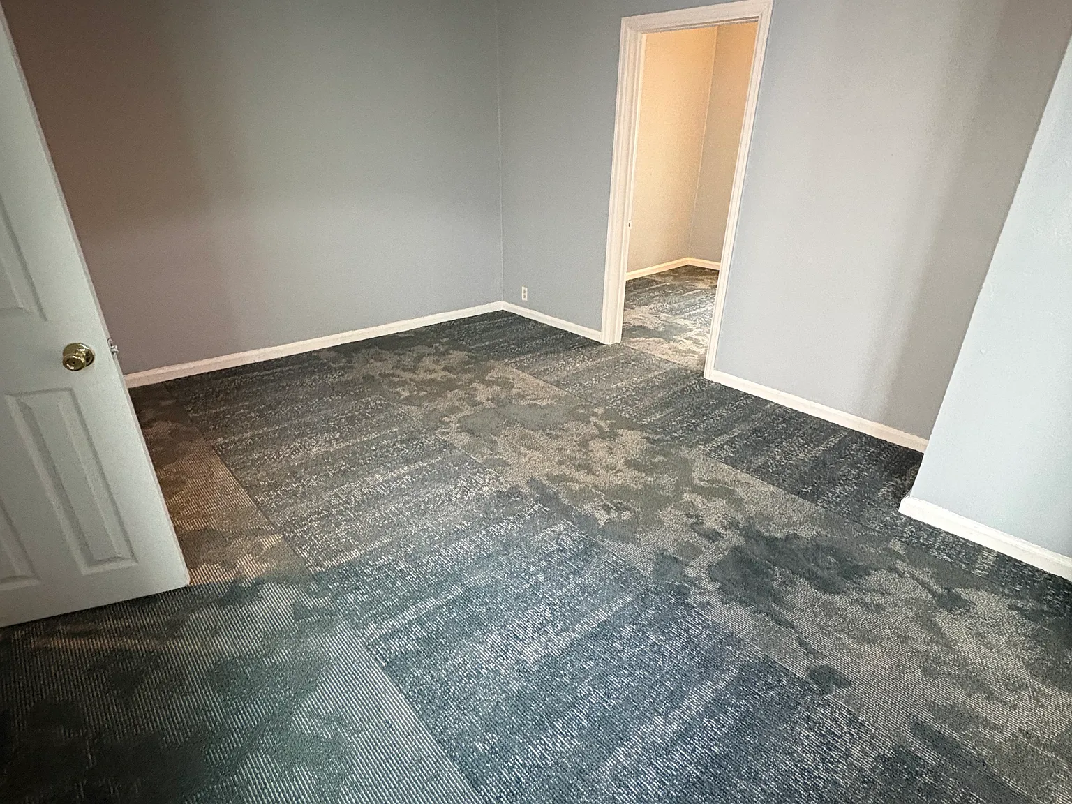 3654 E Squire Ave — Photo 4