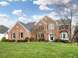 5620 Crestwood Dr, Mason, OH 45040