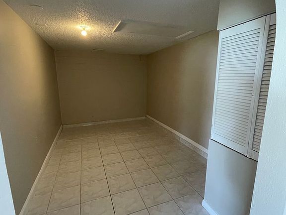 4th image of 1470 Tune Ave