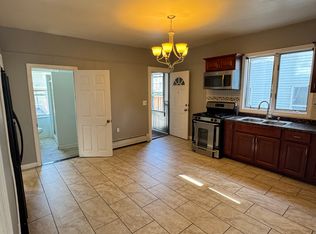 19 Covell St APT 1, Providence, RI 02909
