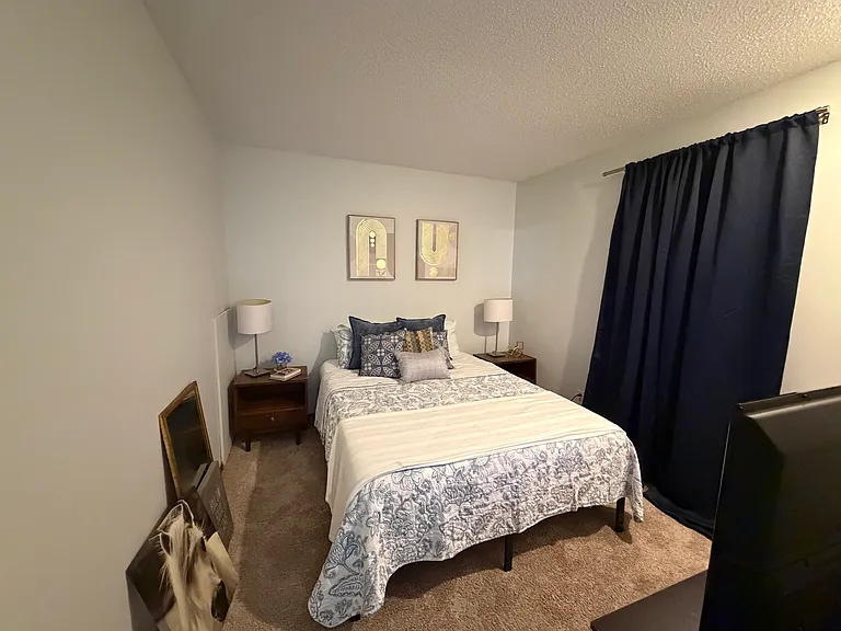 5742 N London Ave — Photo 20