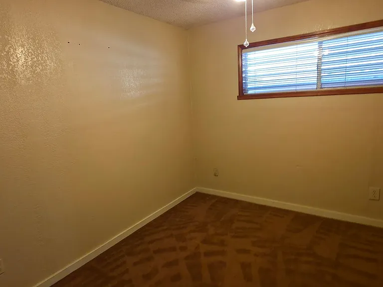 3321 Avenue M — Photo 20