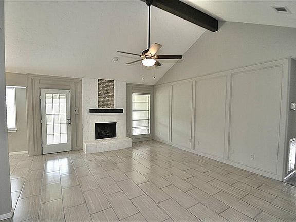 4th image of 3416 Meadowville Dr