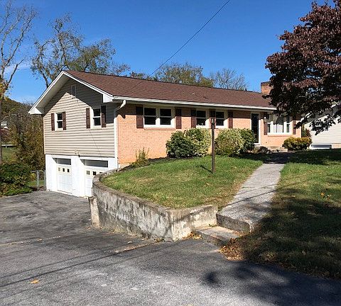 view from top of Driveway