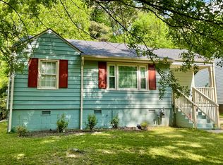2992 Palm Dr, East Pt, GA 30344