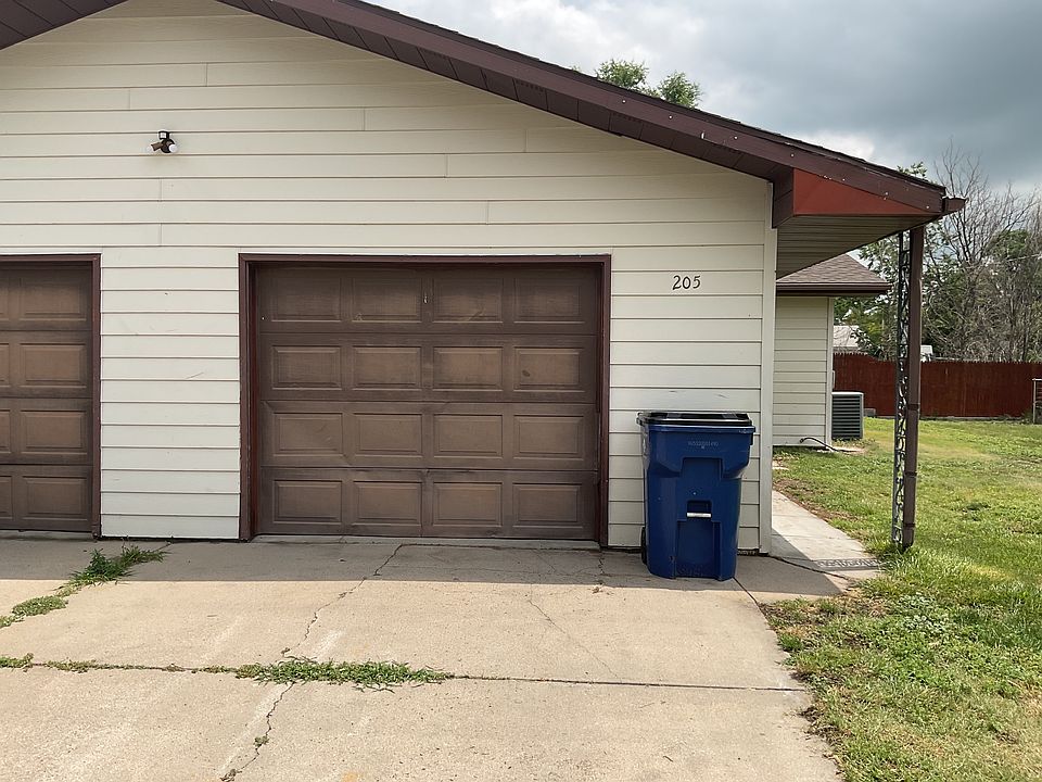 1st image of 203-205 S Paxton Ave