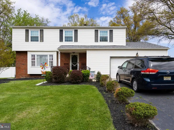 3006 Church Rd, Cinnaminson, NJ 08077
