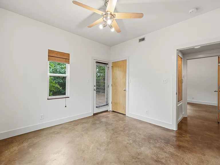 2214 Iva Ln #B — Photo 22