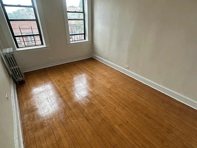 1544 Gillespie Ave #3D — Photo 2