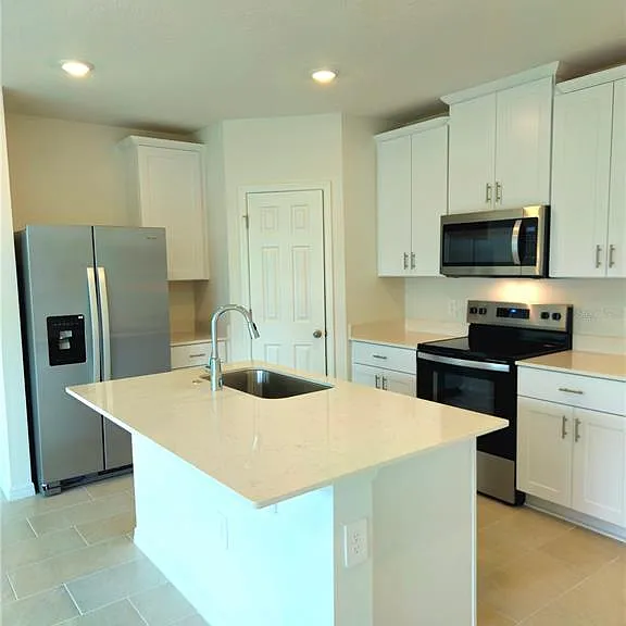 16305 Bird Of Paradise Ave — Photo 13