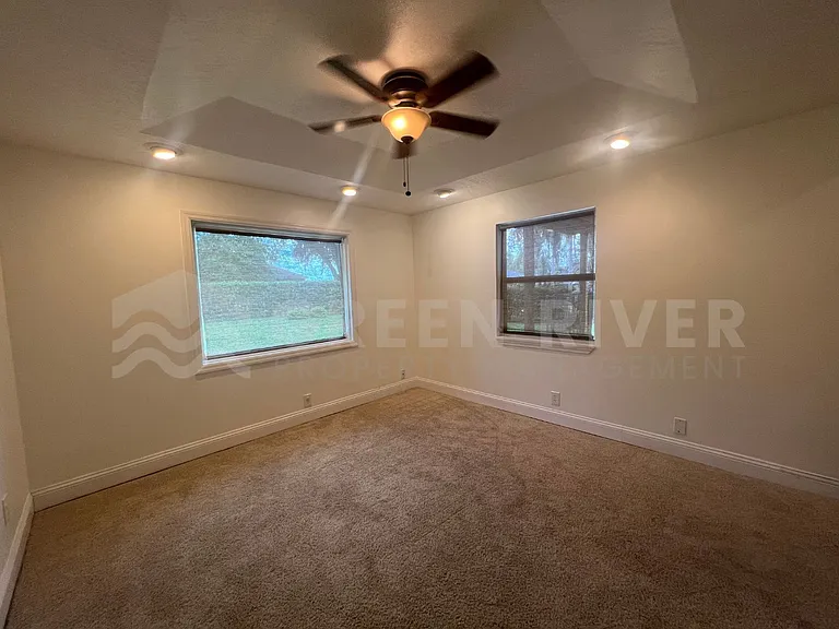 174 Eventide Dr — Photo 33