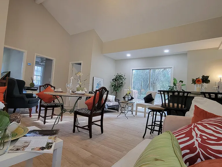 1177 Mohawk St — Photo 24