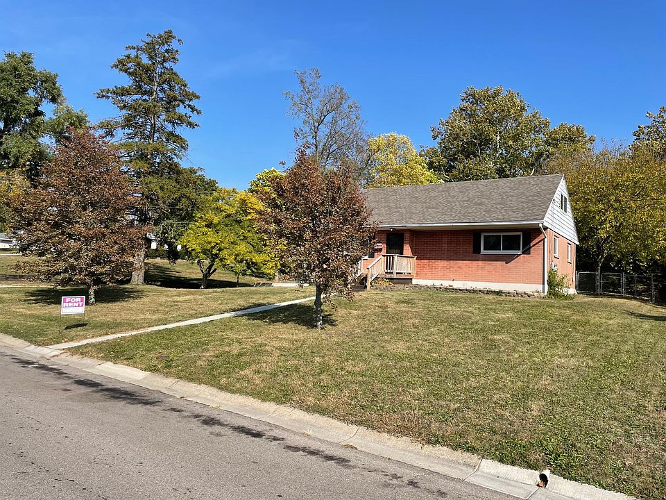 1st image of 930 N 12th St