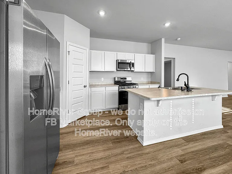 1212 Guthrie Farms Blvd — Photo 4