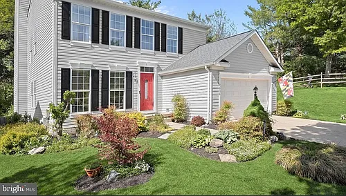 7036 Garden Walk Photo 1