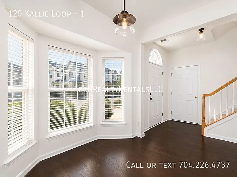 125 Kallie Loop #1 — Photo 3