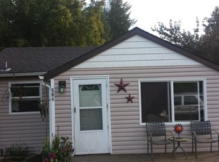 504 SE Fairview St, Mill City, OR