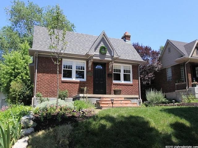 1st image of 1337 E Kensington Ave
